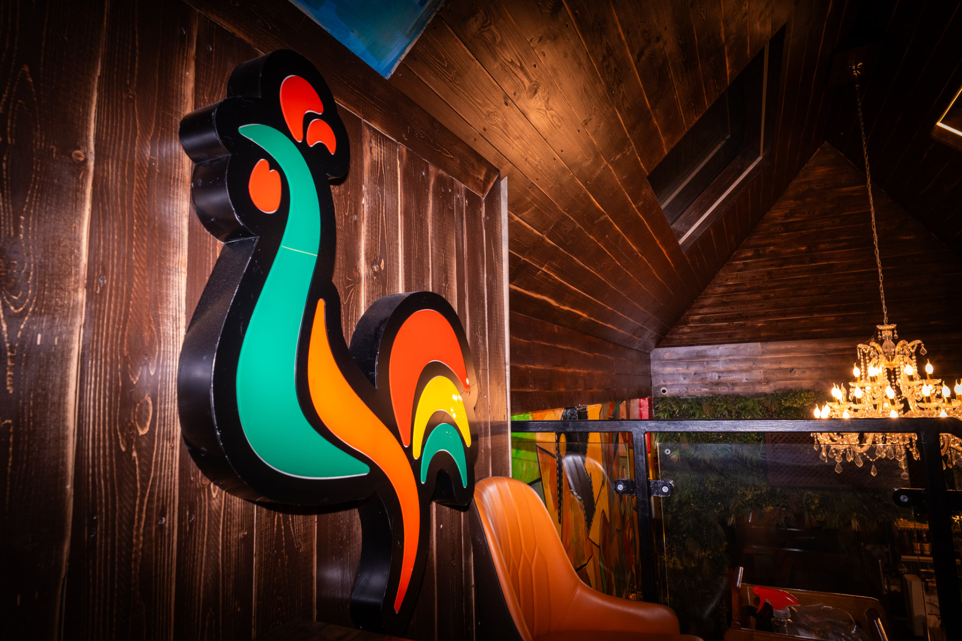 Manjaros London interior 27